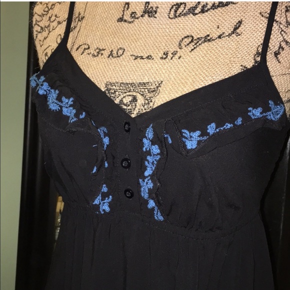 Mossimo Embroidered Ruffle Spaghetti Strap Button - Picture 3 of 7